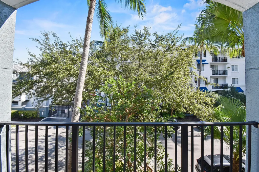250 NE 3rd Avenue Delray Beach FL 33444