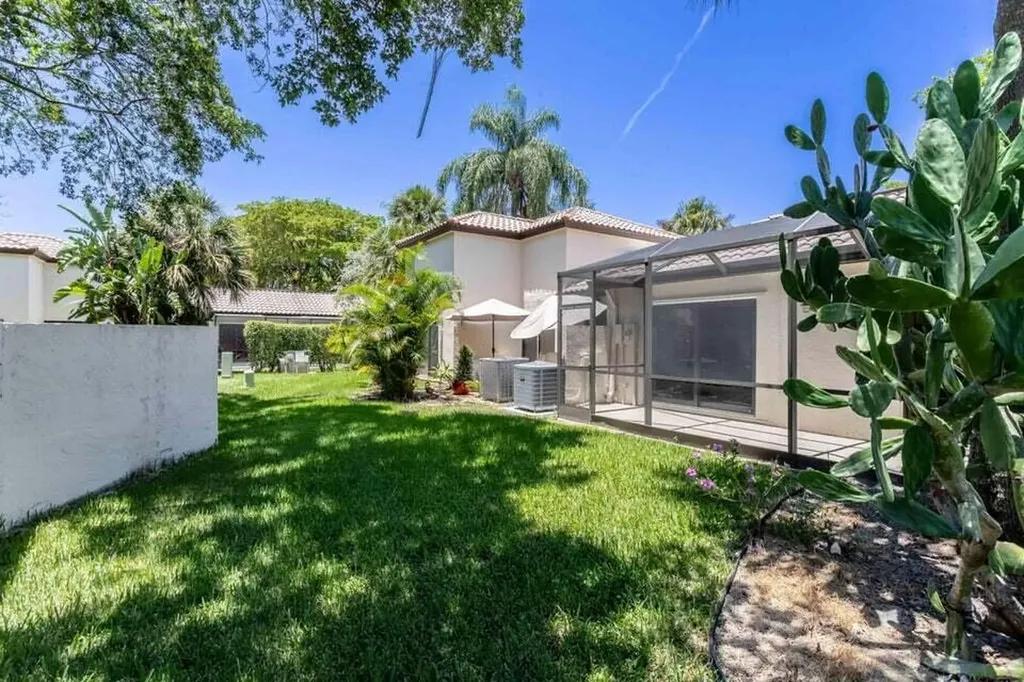 3113 Kingswood Terrace Boca Raton FL 33431