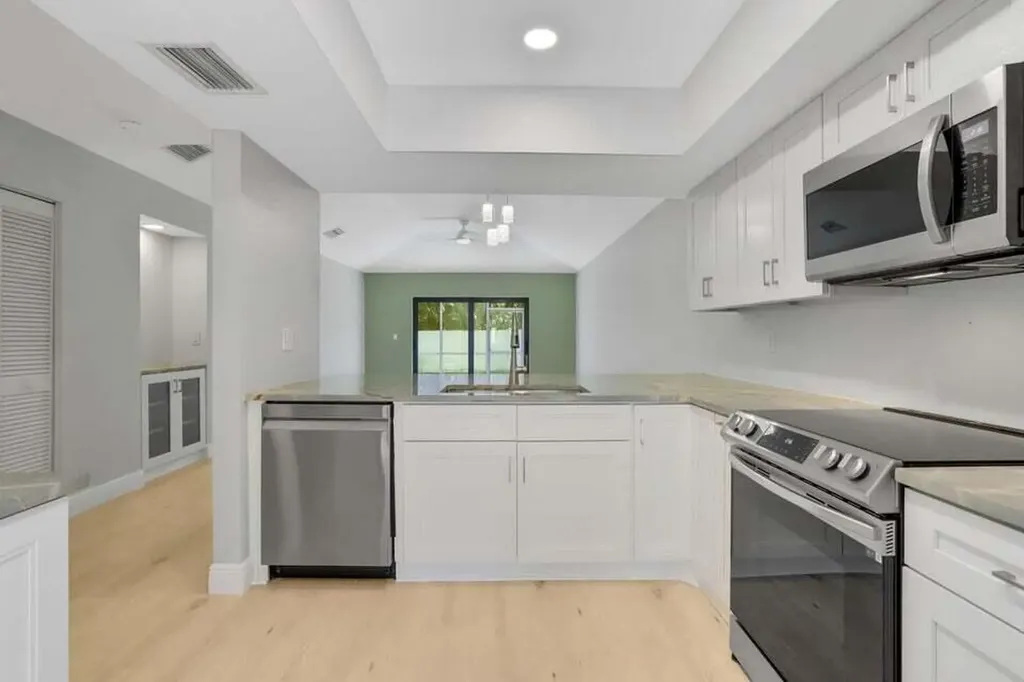 3113 Kingswood Terrace Boca Raton FL 33431