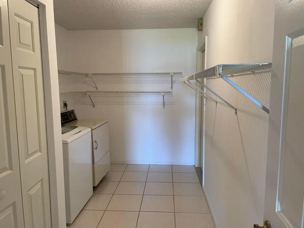 420 Ashwood Place Boca Raton FL 33431