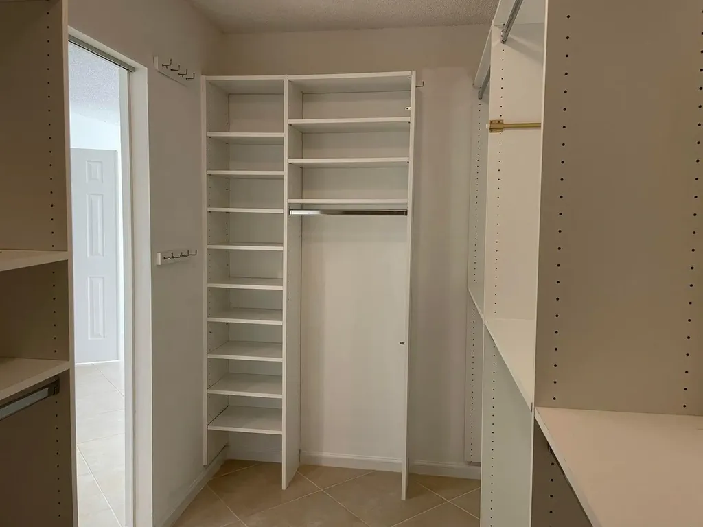 420 Ashwood Place Boca Raton FL 33431