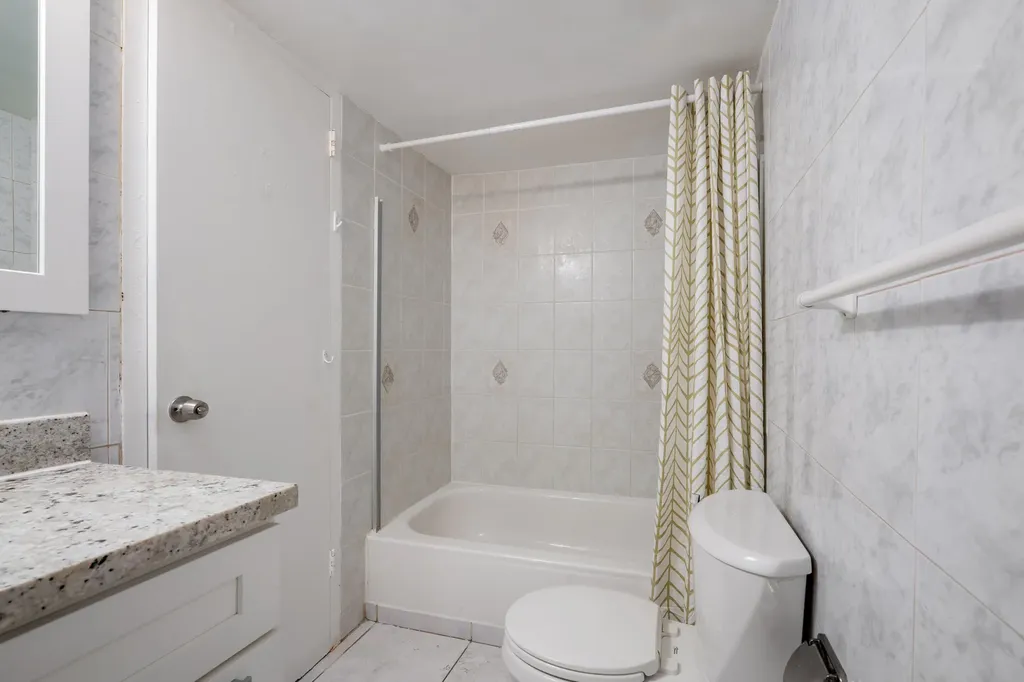 2200 E Hallandale Beach Boulevard Hallandale Beach FL 33009