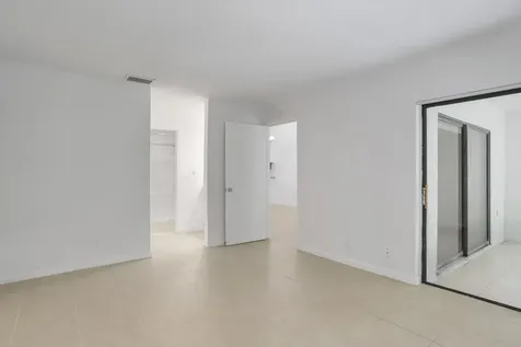 470 Hardwood Place Boca Raton FL 33431
