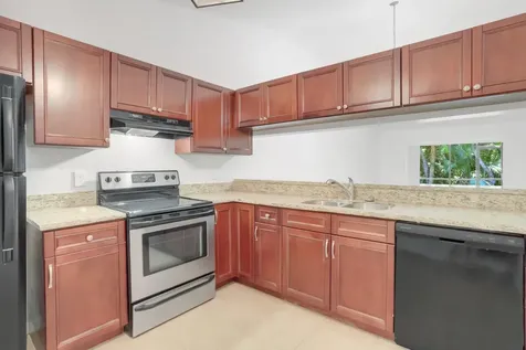470 Hardwood Place Boca Raton FL 33431