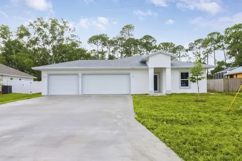2118 SW Alloway Avenue Port St Lucie FL 34953