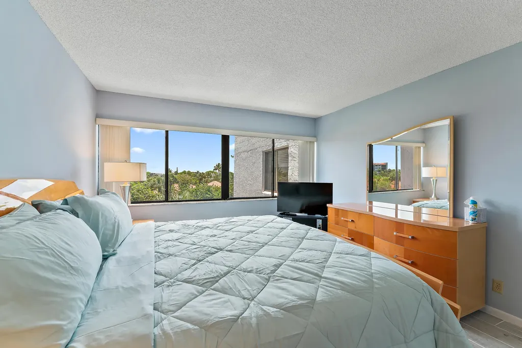 1605 S Us Highway 1 Jupiter FL 33477