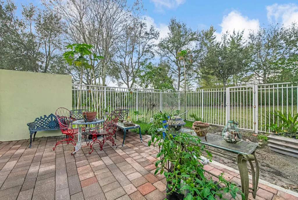 845 Imperial Lake Road West Palm Beach FL 33413