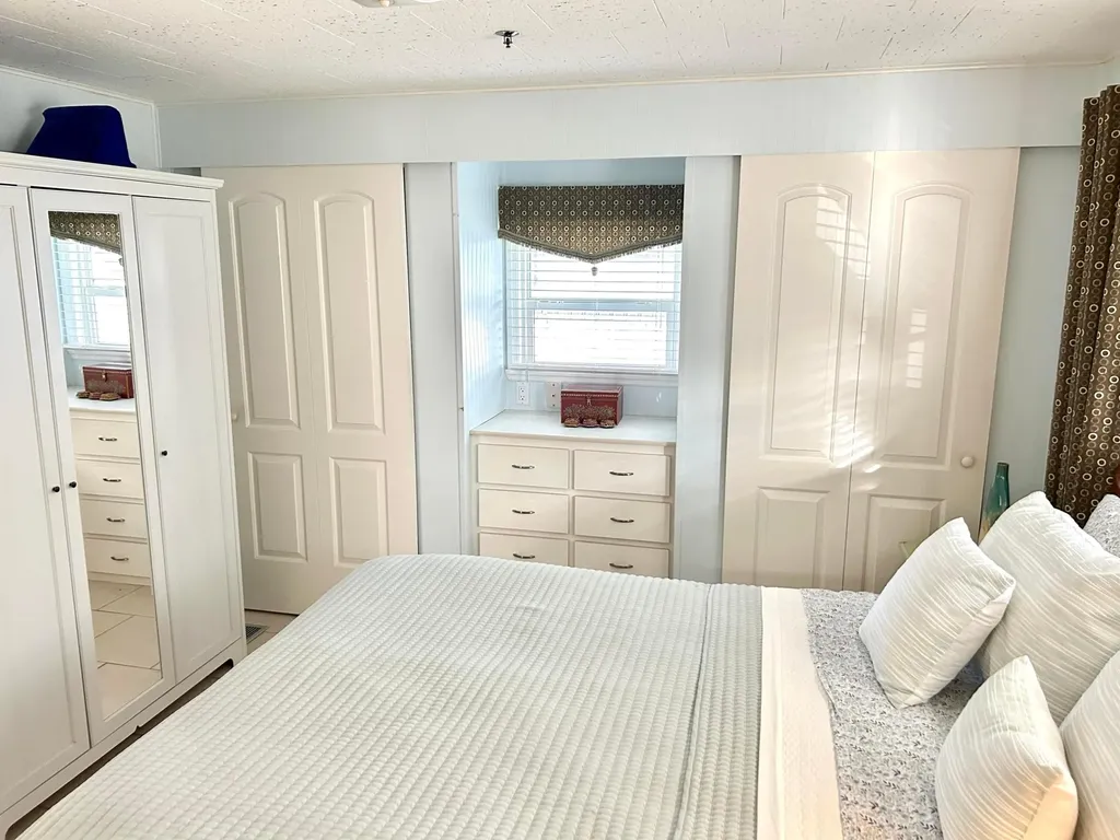 1401 S 33 Road Hollywood FL 33021