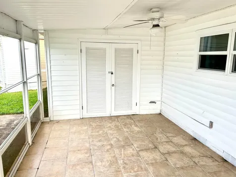 1401 S 33 Road Hollywood FL 33021