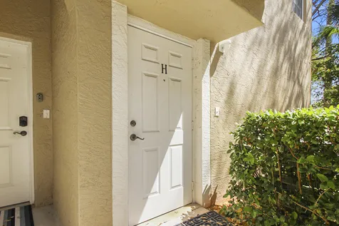 110 Lighthouse Circle Tequesta FL 33469