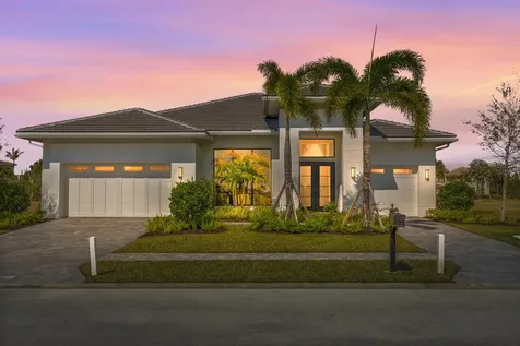 170 SE Rio Angelica Port St Lucie FL 34984