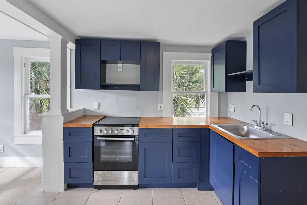 1309 Florida Avenue West Palm Beach FL 33401