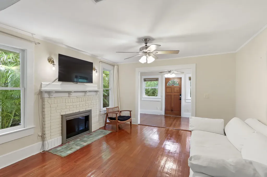 1309 Florida Avenue West Palm Beach FL 33401
