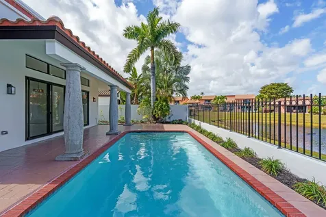 6567 Via Benita Boca Raton FL 33433