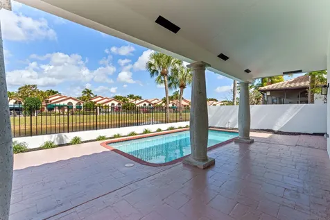 6567 Via Benita Boca Raton FL 33433