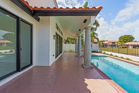 6567 Via Benita Boca Raton FL 33433