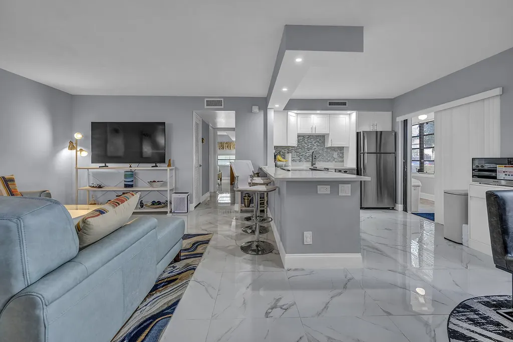 162 Capri D Delray Beach FL 33484