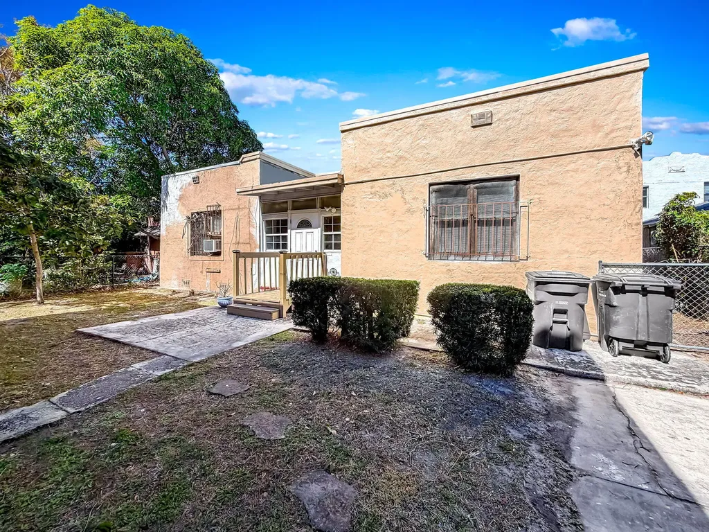 619 30th Street West Palm Beach FL 33407