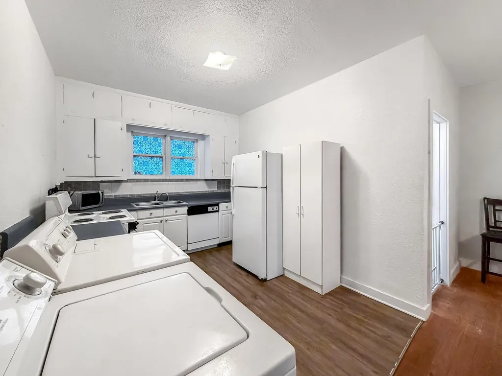 619 30th Street West Palm Beach FL 33407
