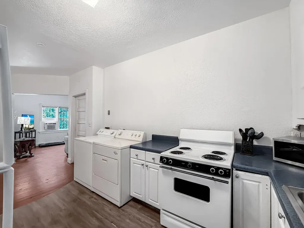 619 30th Street West Palm Beach FL 33407