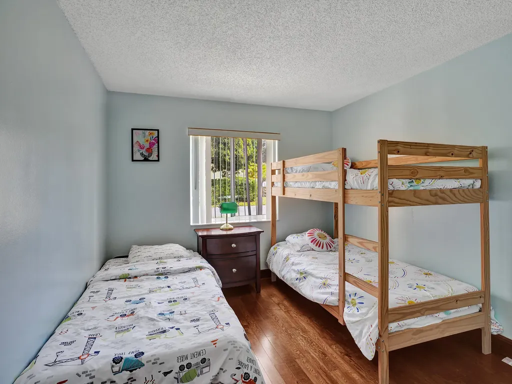 1245 SW 46th Way Deerfield Beach FL 33442