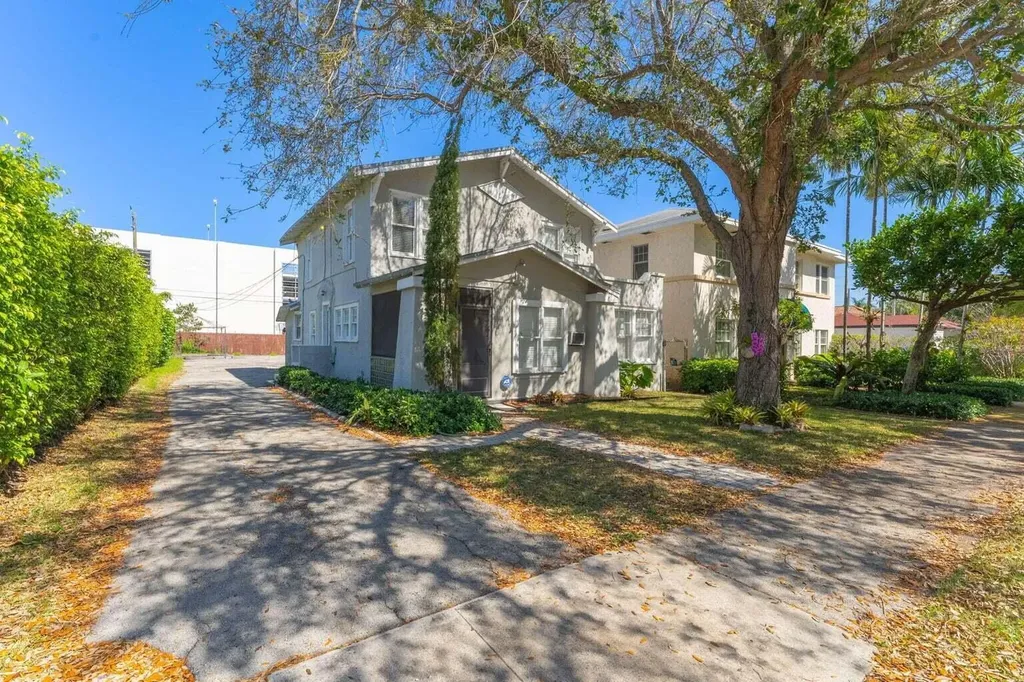 315 11th Street West Palm Beach FL 33401