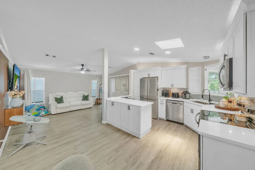 141 Plantation Boulevard Lake Worth FL 33467