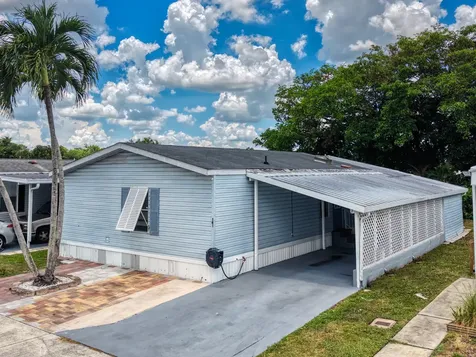 141 Plantation Boulevard Lake Worth FL 33467