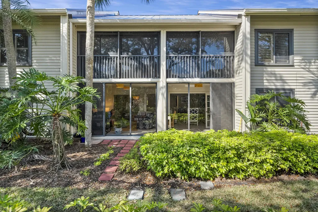 5172 SE Club Way Stuart FL 34997