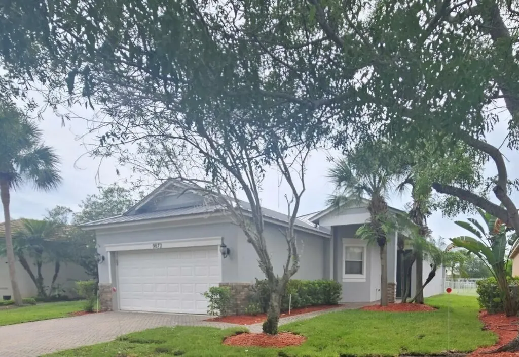 9872 SW Glenbrook Drive Port St Lucie FL 34987