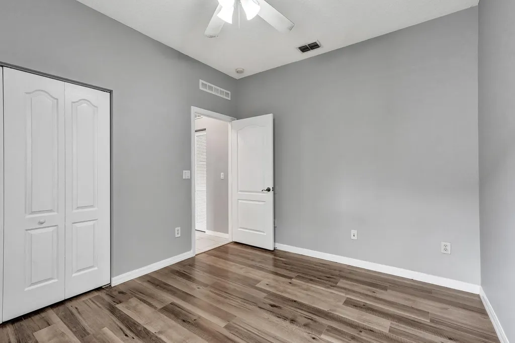 9872 SW Glenbrook Drive Port St Lucie FL 34987