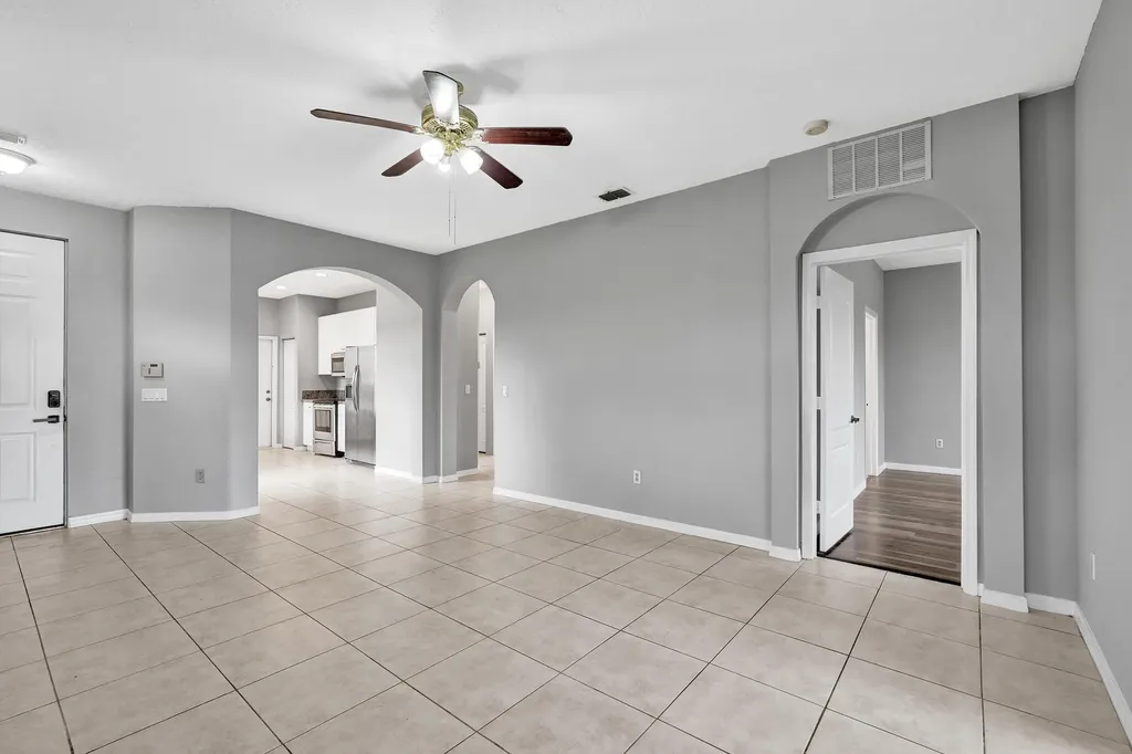 9872 SW Glenbrook Drive Port St Lucie FL 34987