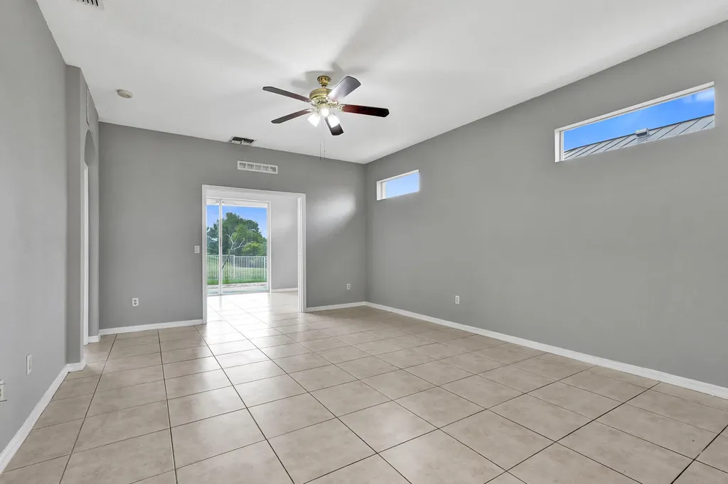 9872 SW Glenbrook Drive Port St Lucie FL 34987
