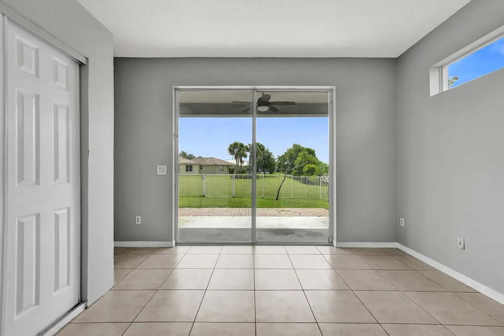 9872 SW Glenbrook Drive Port St Lucie FL 34987
