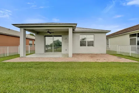 9872 SW Glenbrook Drive Port St Lucie FL 34987