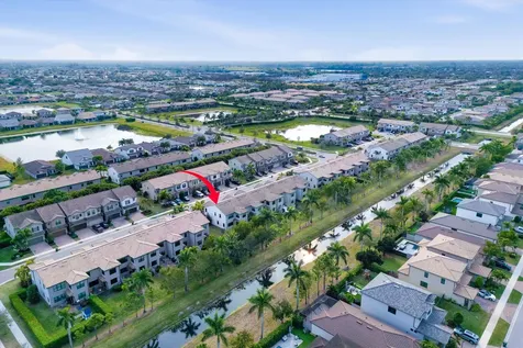 8289 Cadre Noir Road Lake Worth FL 33467