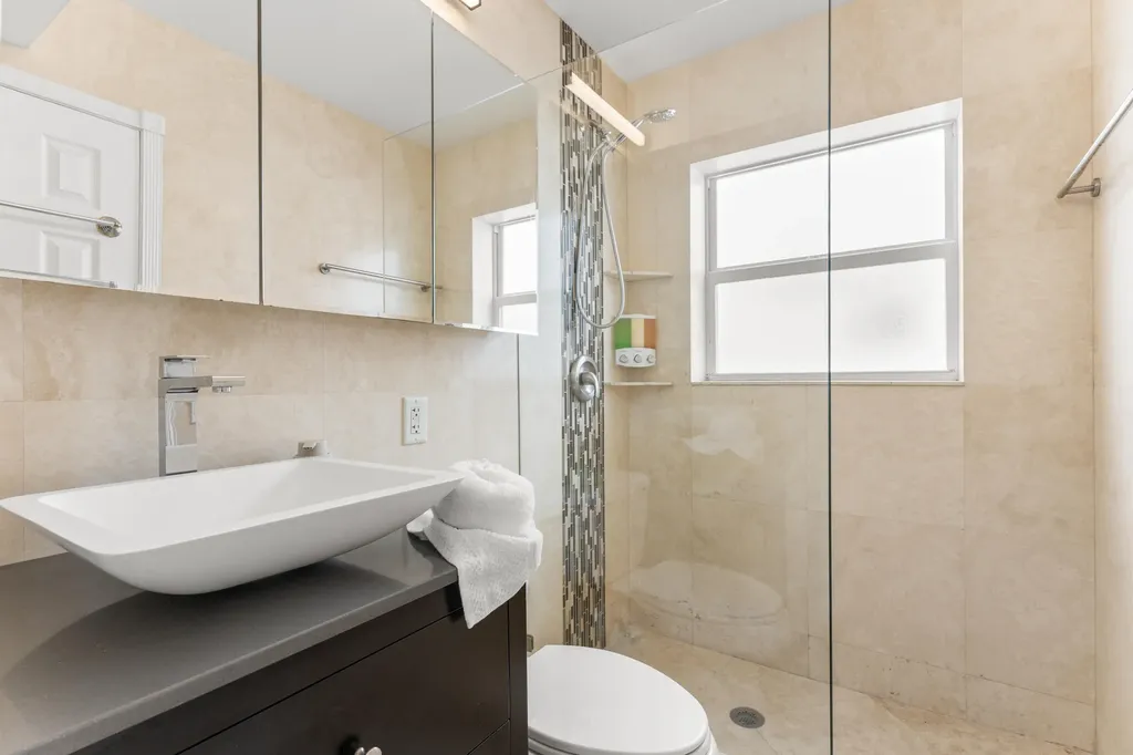 3225 NE 16th Street Pompano Beach FL 33062