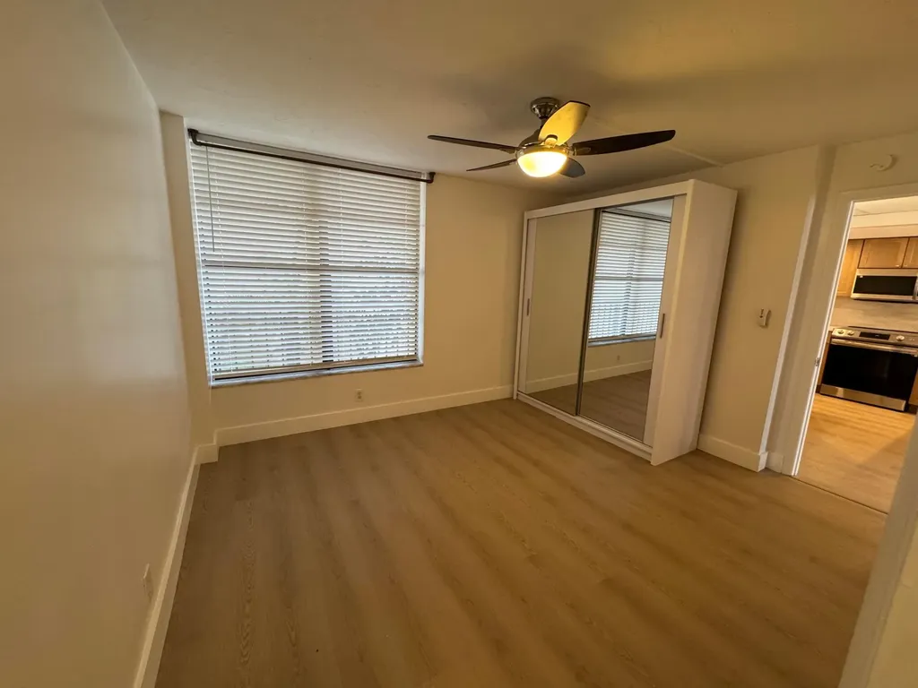 12 Royal Palm Way Boca Raton FL 33432