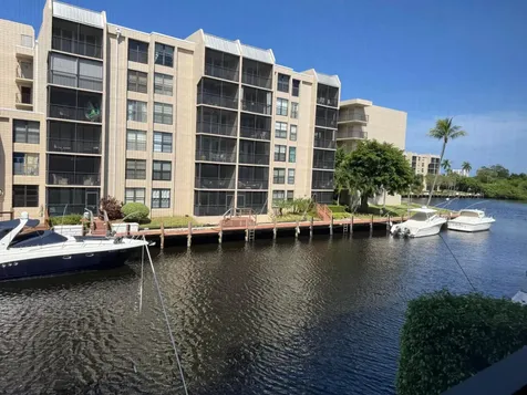 12 Royal Palm Way Boca Raton FL 33432