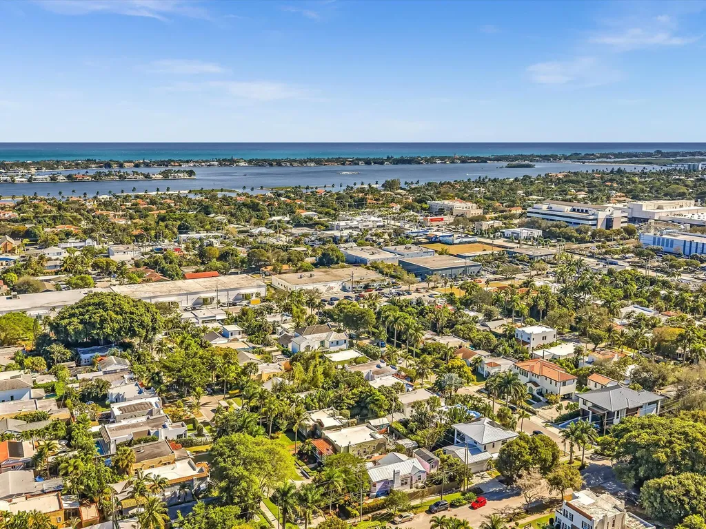 525 Westwood Road West Palm Beach FL 33401