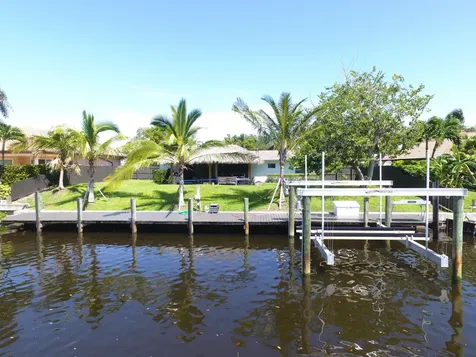 8336 SE Palm Street Hobe Sound FL 33455