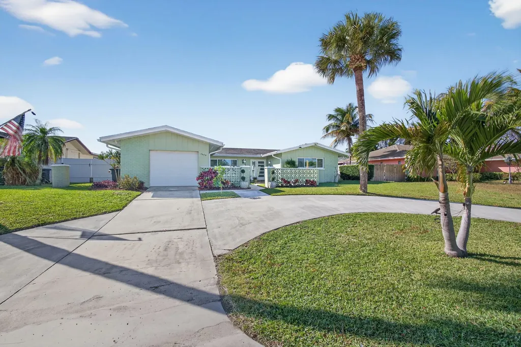 3646 Cypress Street Palm Beach Gardens FL 33410
