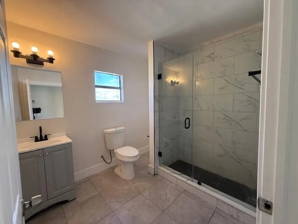 904 4th Street West Palm Beach FL 33401