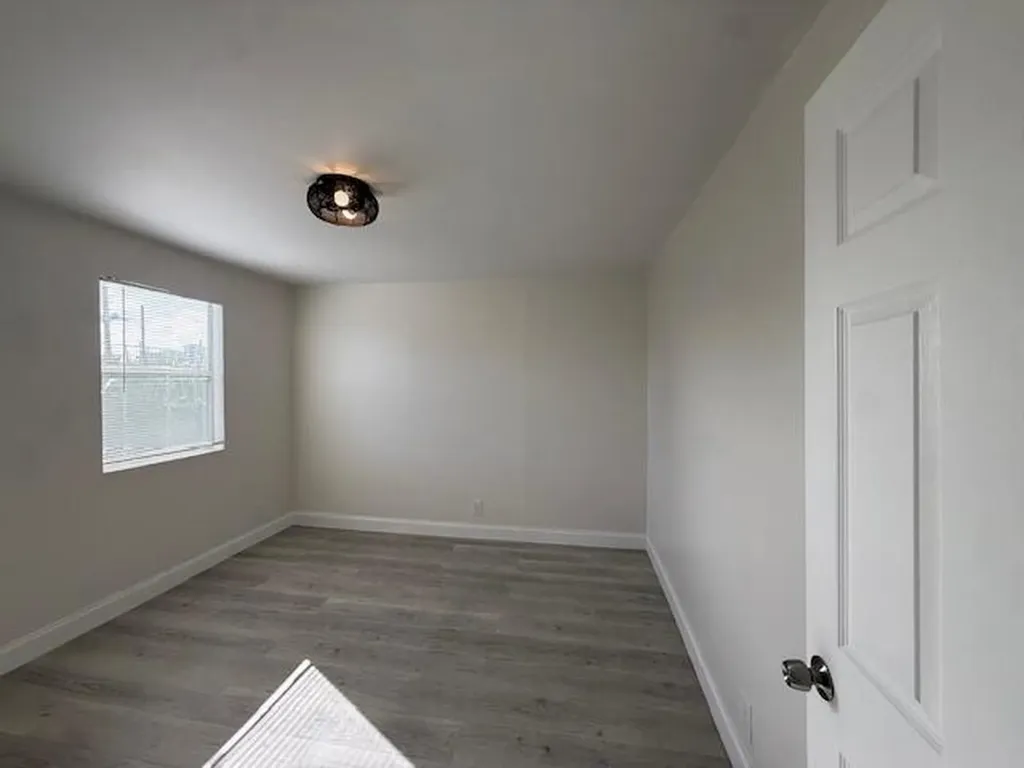 904 4th Street West Palm Beach FL 33401