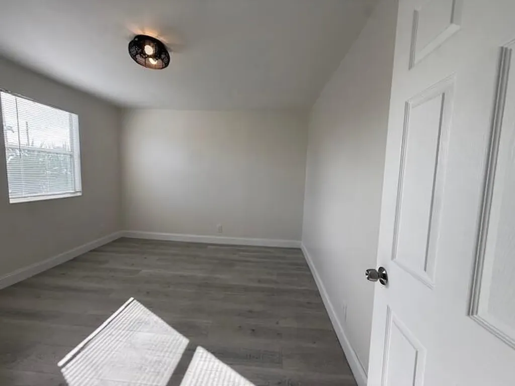 904 4th Street West Palm Beach FL 33401