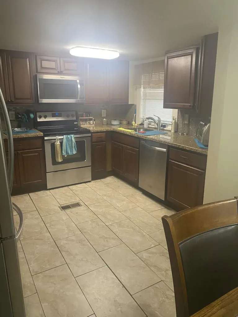 402 NW NW 50th Court NW Deerfield Beach FL 33064