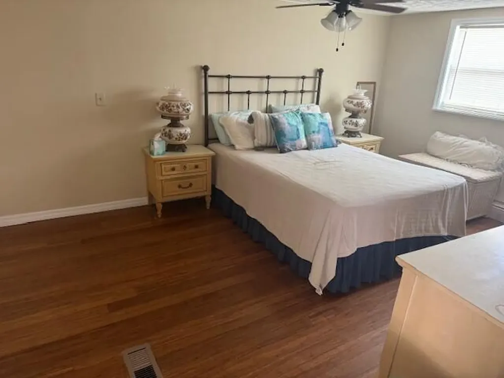 402 NW NW 50th Court NW Deerfield Beach FL 33064