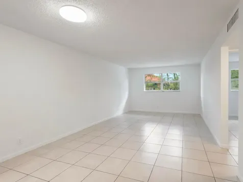 450 SW 2nd Avenue Boca Raton FL 33432