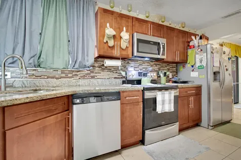5591 Cynwyd Circle Lake Worth FL 33463
