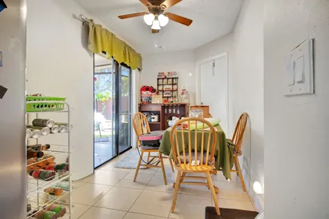 5591 Cynwyd Circle Lake Worth FL 33463